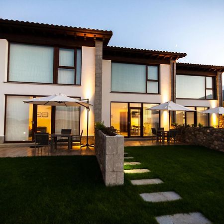 Bufones De Pria Apartamentos Rurales Garaña Exterior foto